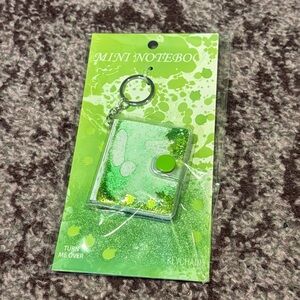 NEW * Urban Outfitters Green Liquid Glitter Keychain Mini Notebook BRAT 90s NWT